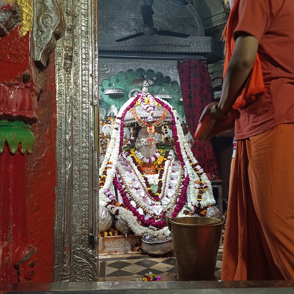 Hanuman Garhi Temple photo