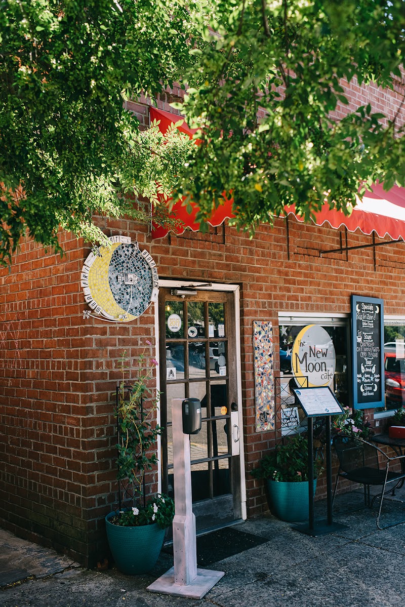 New Moon Cafe photo 1