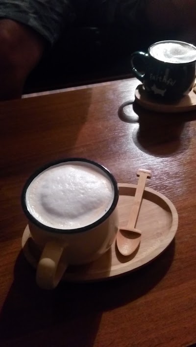 Çilek Cafe - Kafe - Saricakaya
