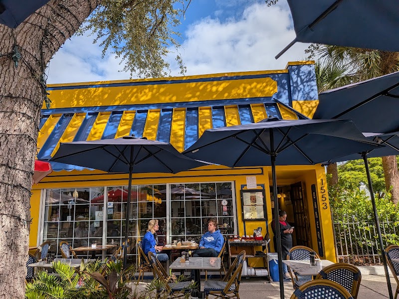 C'est La Vie - Pastries Breakfast & Dinner photo 3