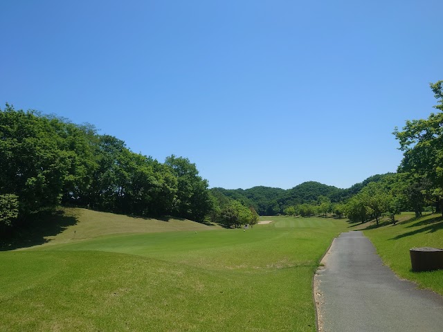 Yoshii Nanyodai Golf Course - Photo 4