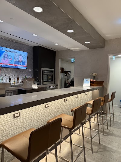 American Airlines Admirals Club — Google photo 1
