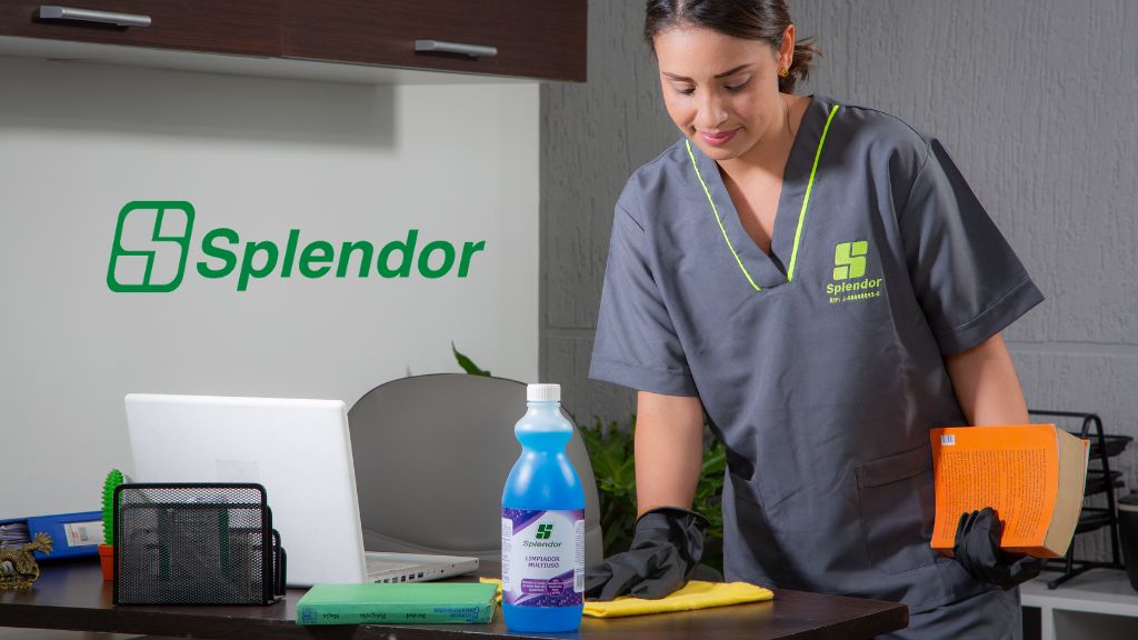 Foto SPLENDOR MANTENIMIENTO CA. 1