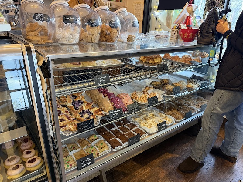 Sister My Sister Bake Shop photo 4