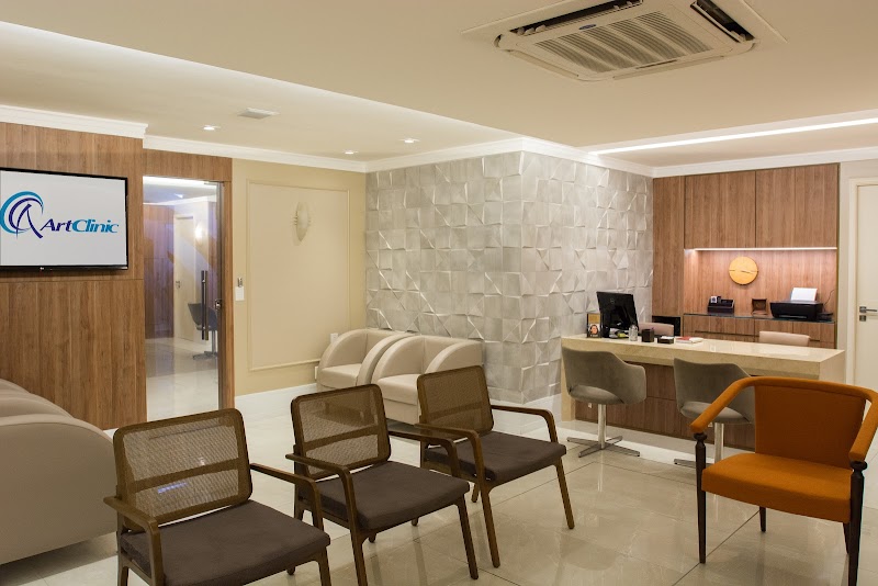 Dra Cristiane Spanos - Ortodontia