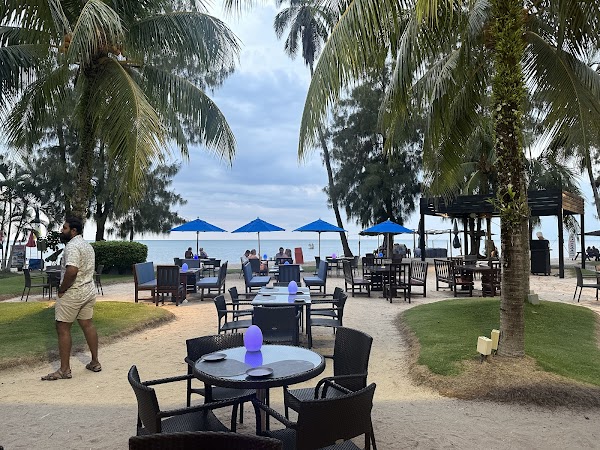 Sigi's Bar and Grill on the Beach at Golden Sands - Photo 1