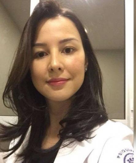 Foto de Dra. Carla Akemi Mendes Saito, Psiquiatra