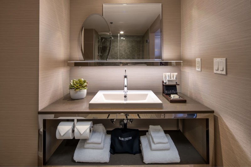 SAHARA Las Vegas photo 5