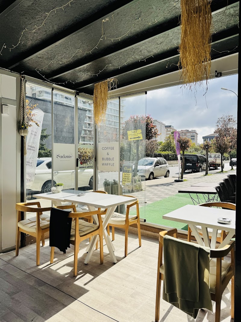 Sudems Cafe & Bubble Waffle & Serpme Kahvaltı & Oyun Alanı - Beylikdüzü Kafe