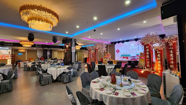 FuHouse Restaurant - Photo 1