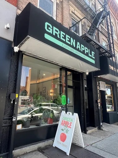 Video tour of Green Apple Cannabis Dispensary retail environment