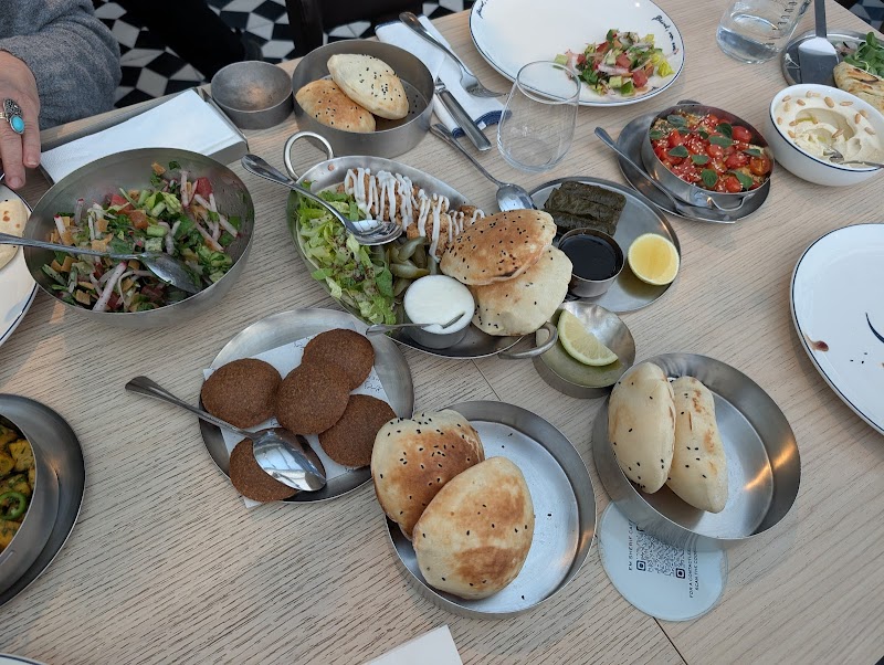 Em Sherif Café photo 4