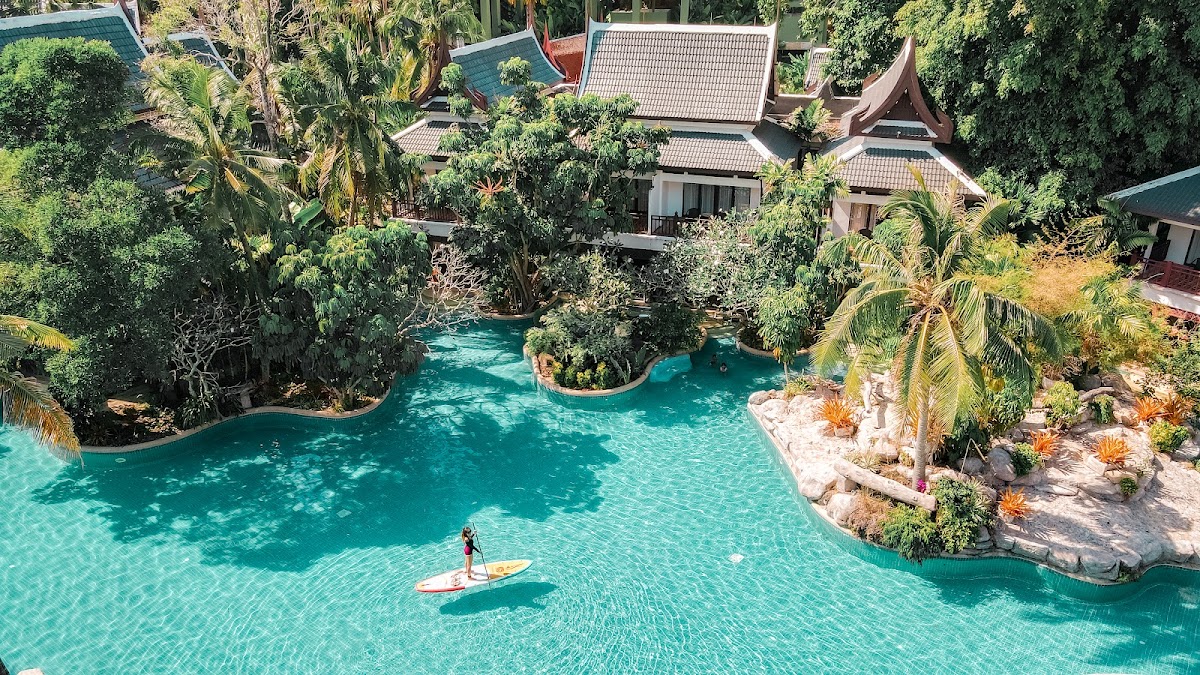 Thavorn Beach Village Resort & Spa — 4