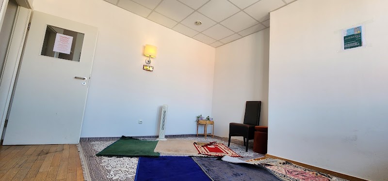 Masjid on 5th floor Oberpollinger photo 5