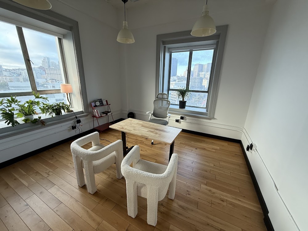 Frontier Tower 🧑‍🚀 photo