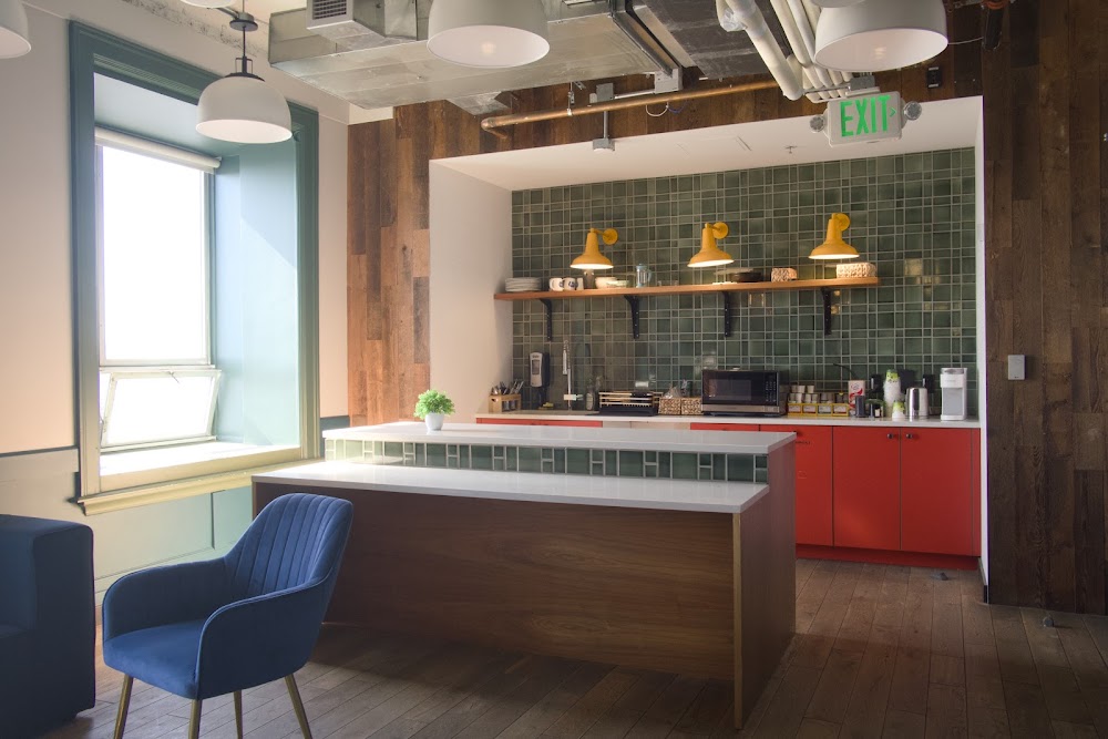 Frontier Tower 🧑‍🚀 photo