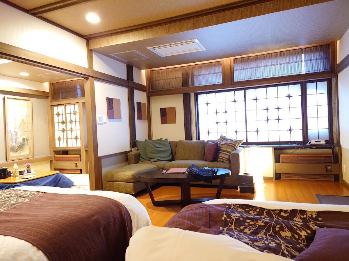 Kusatsu Onsen Naraya - ryokan in Kusatsu Onsen, Gunma (2)