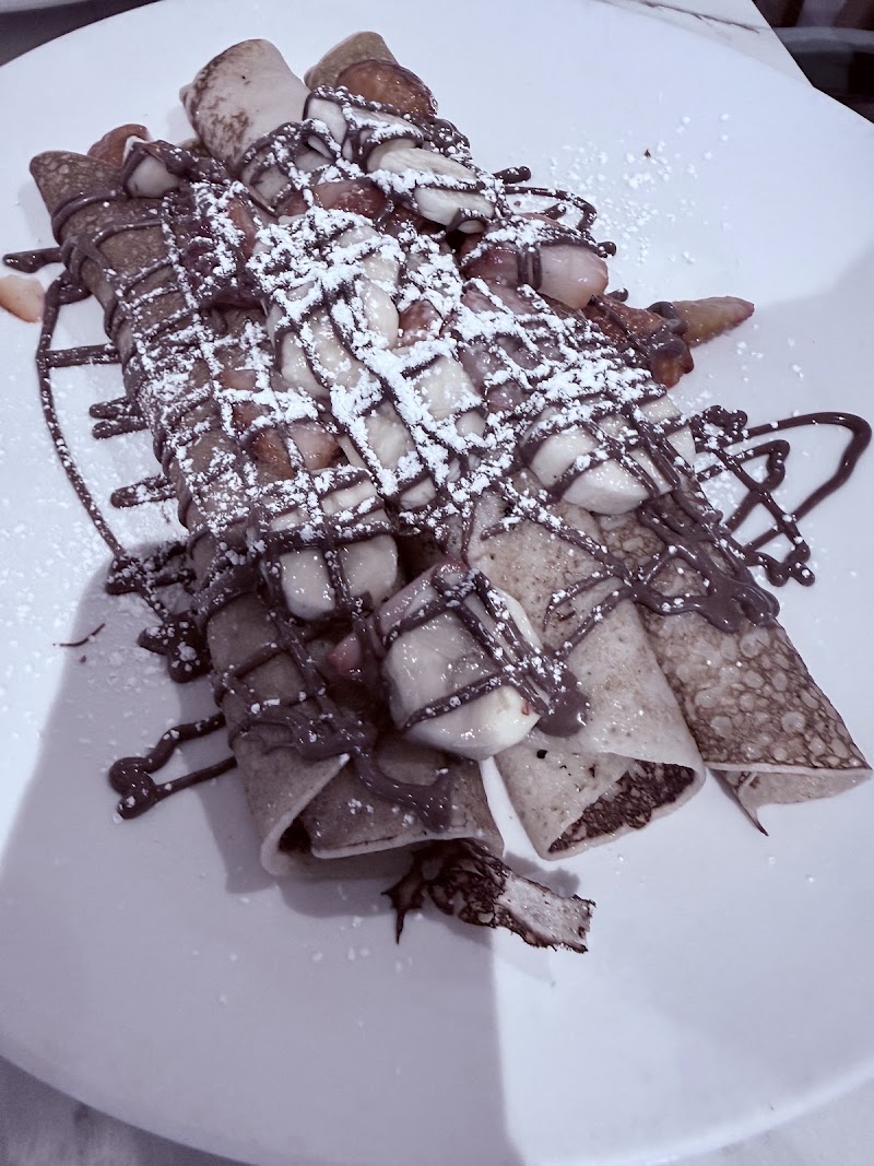 Broken Yolk Cafe photo 4