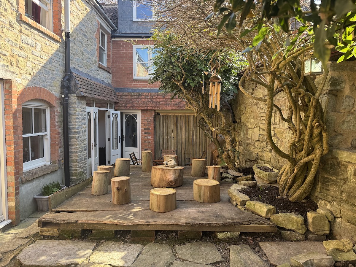 Seven Sisters Retreat & Guest House