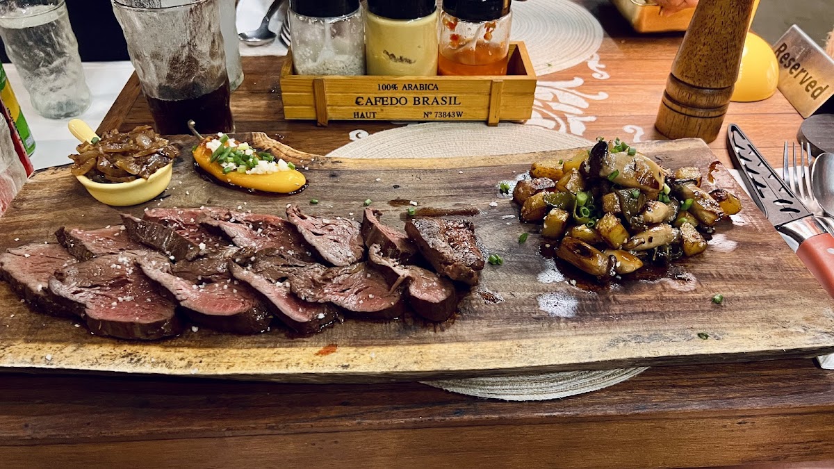 Swag Bistro - Photo 3