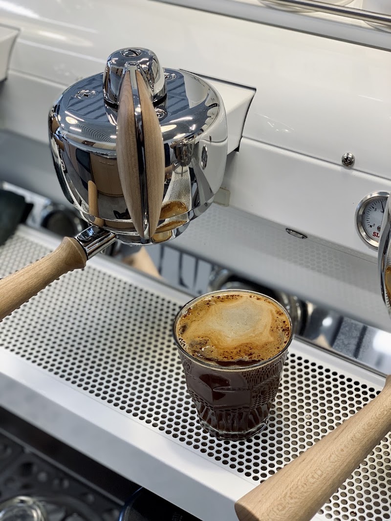 H Coffee photo 2