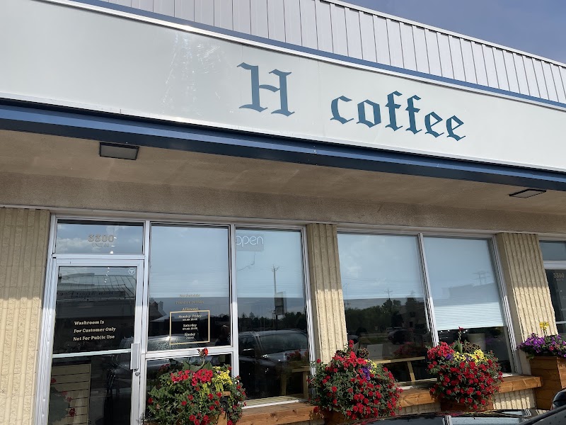 H Coffee photo 3