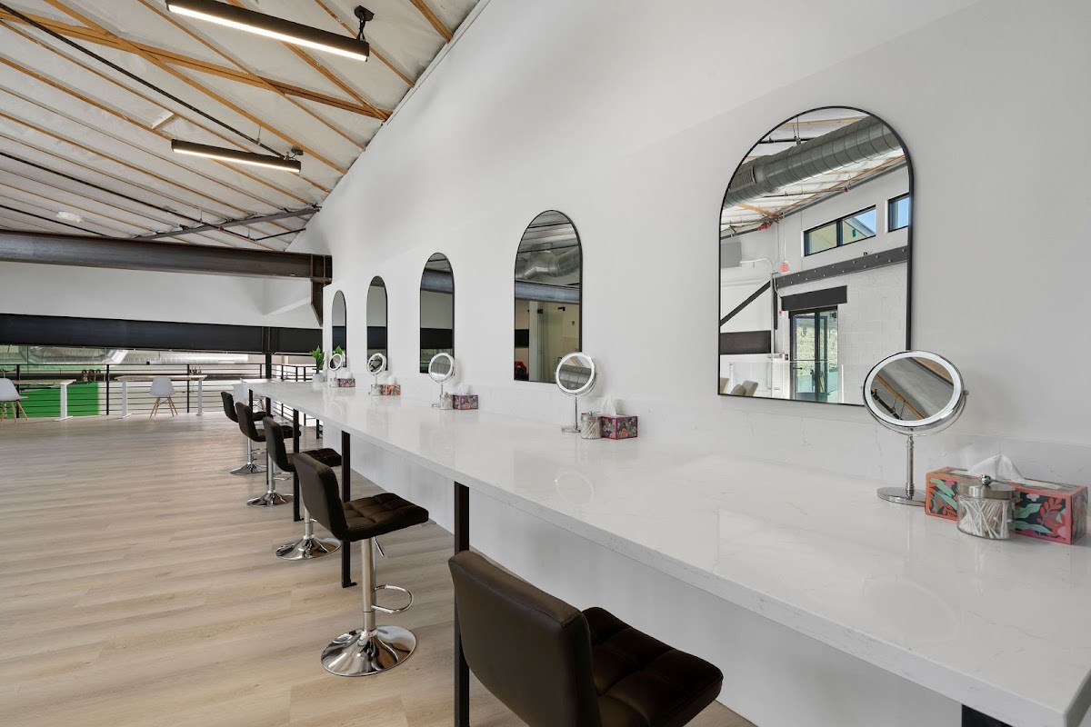 Interwoven Studios Culver City: Google Places image 4