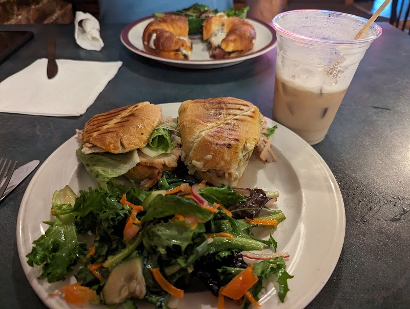 Java Junction Coffee Roasters, Bakery & Restaurant photo 4