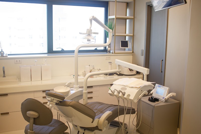 IMPLANT ACADEMY - foto 3