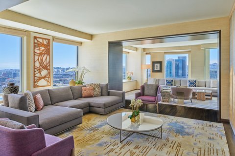 The St. Regis San Francisco, dog-friendly hotel, photo 5