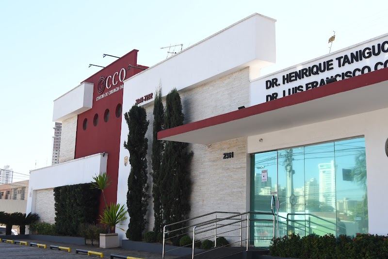 Dr. Henrique Taniguchi | Extração de Sisos | Implante Dentário - foto 4