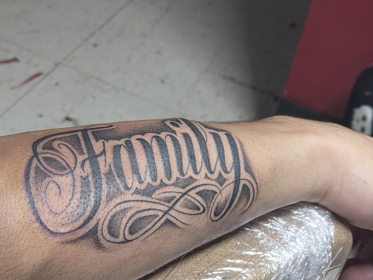 Blue Jay Tattoo tattoo work — photo 2