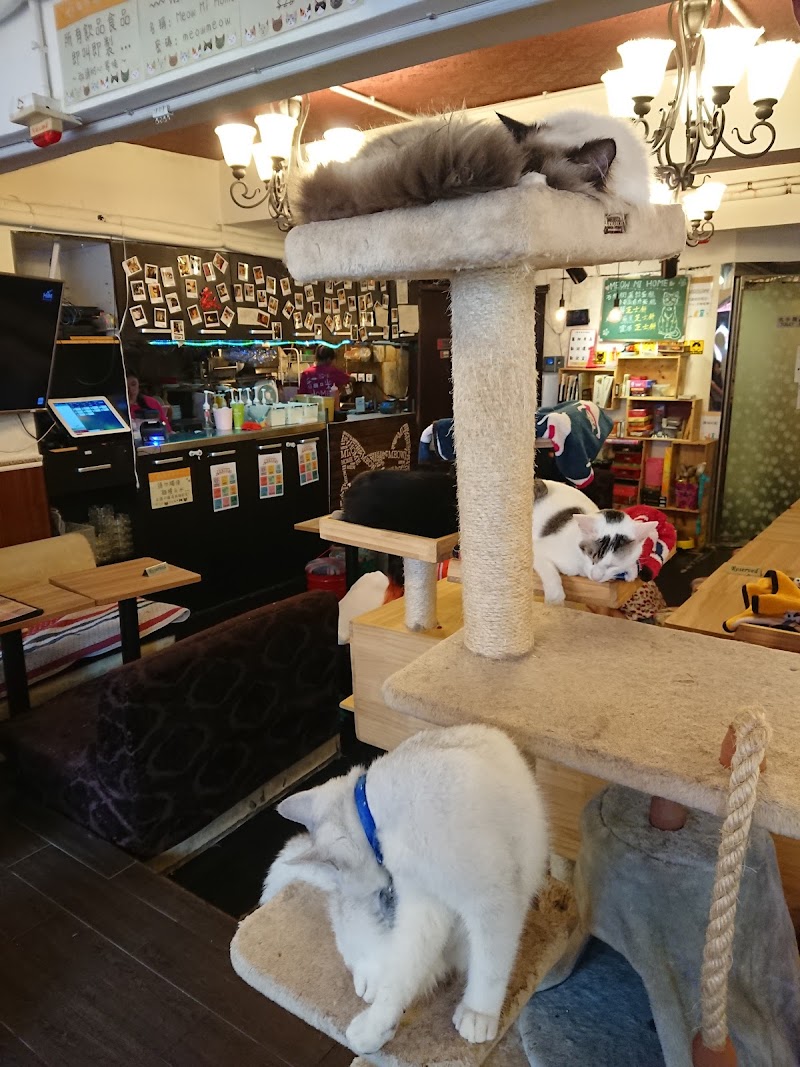 URBAN CAFE (旺角僑建大廈)