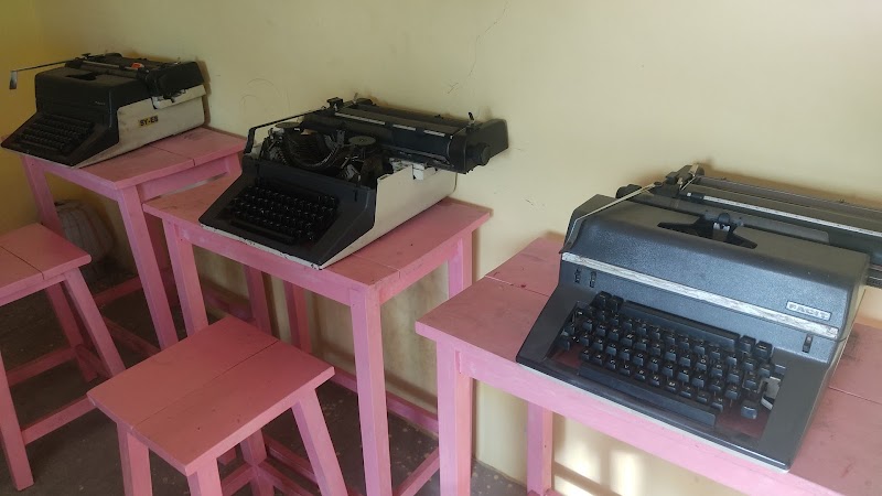 Little star typewriting institute