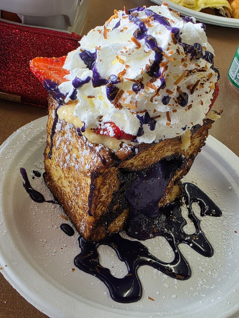 Button Up Cafe photo 3