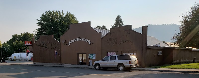 Halfway Mercantile photo