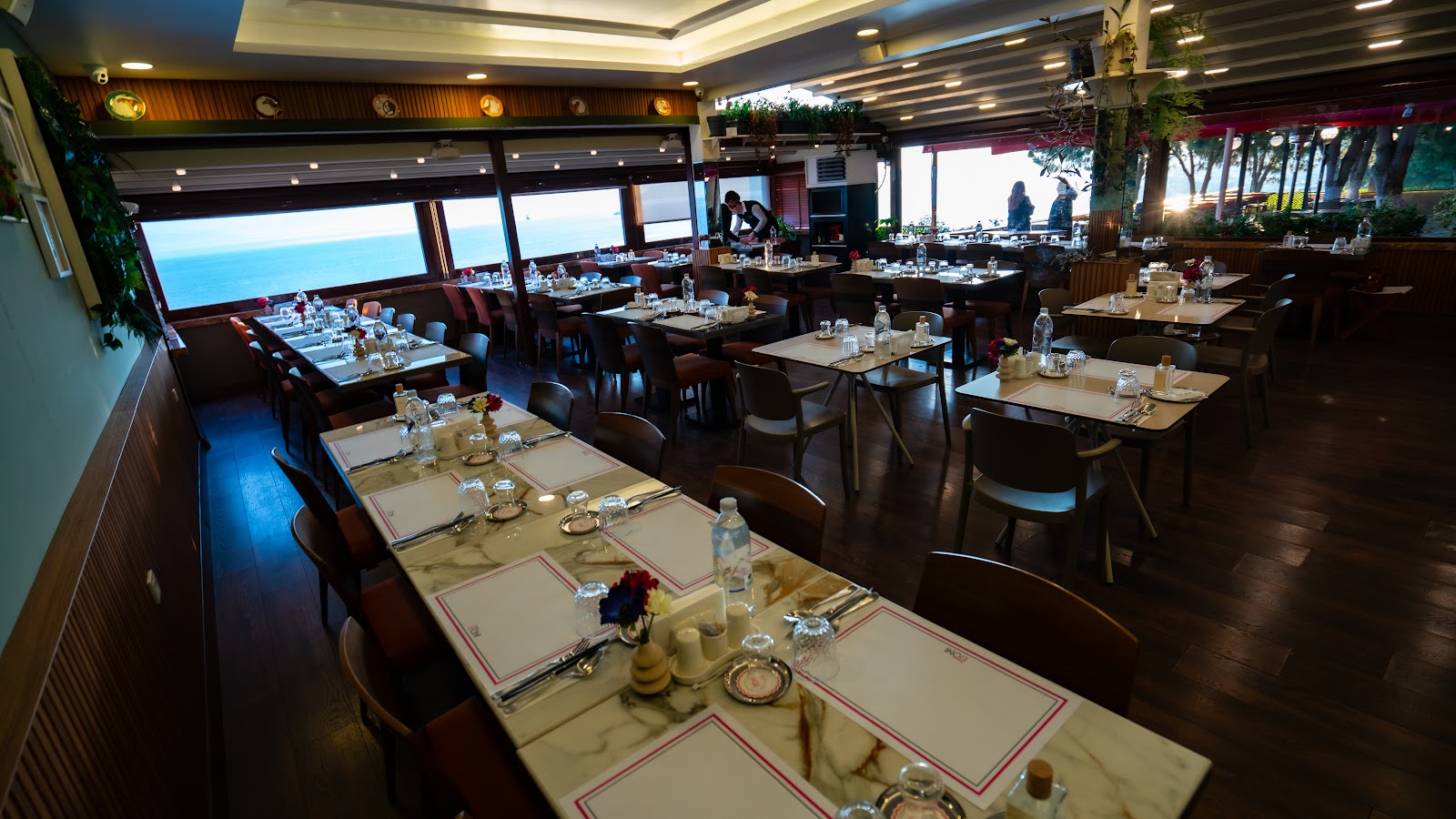 Etoba Restaurant mekanı