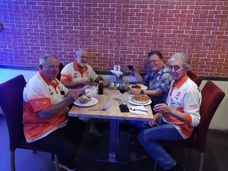 Priyas surfers Indian Restaurant