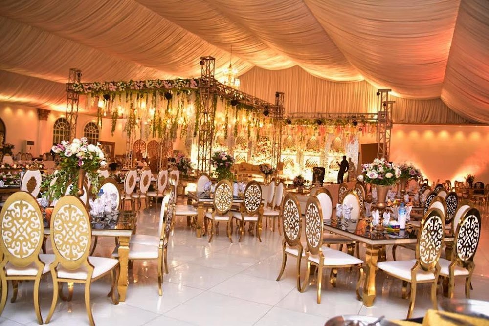 Golf Club Marquee venue exterior