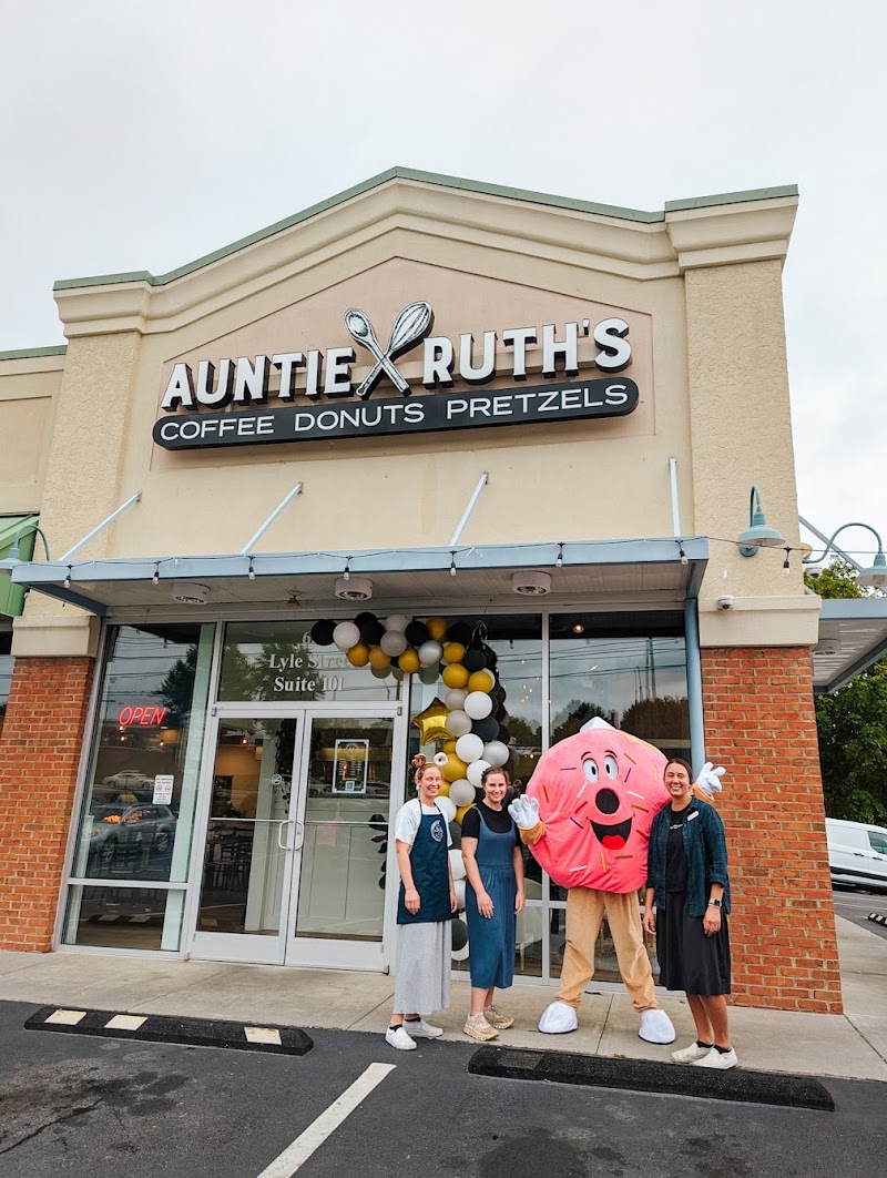 Auntie Ruth's Doughnuts & Pretzels photo 1