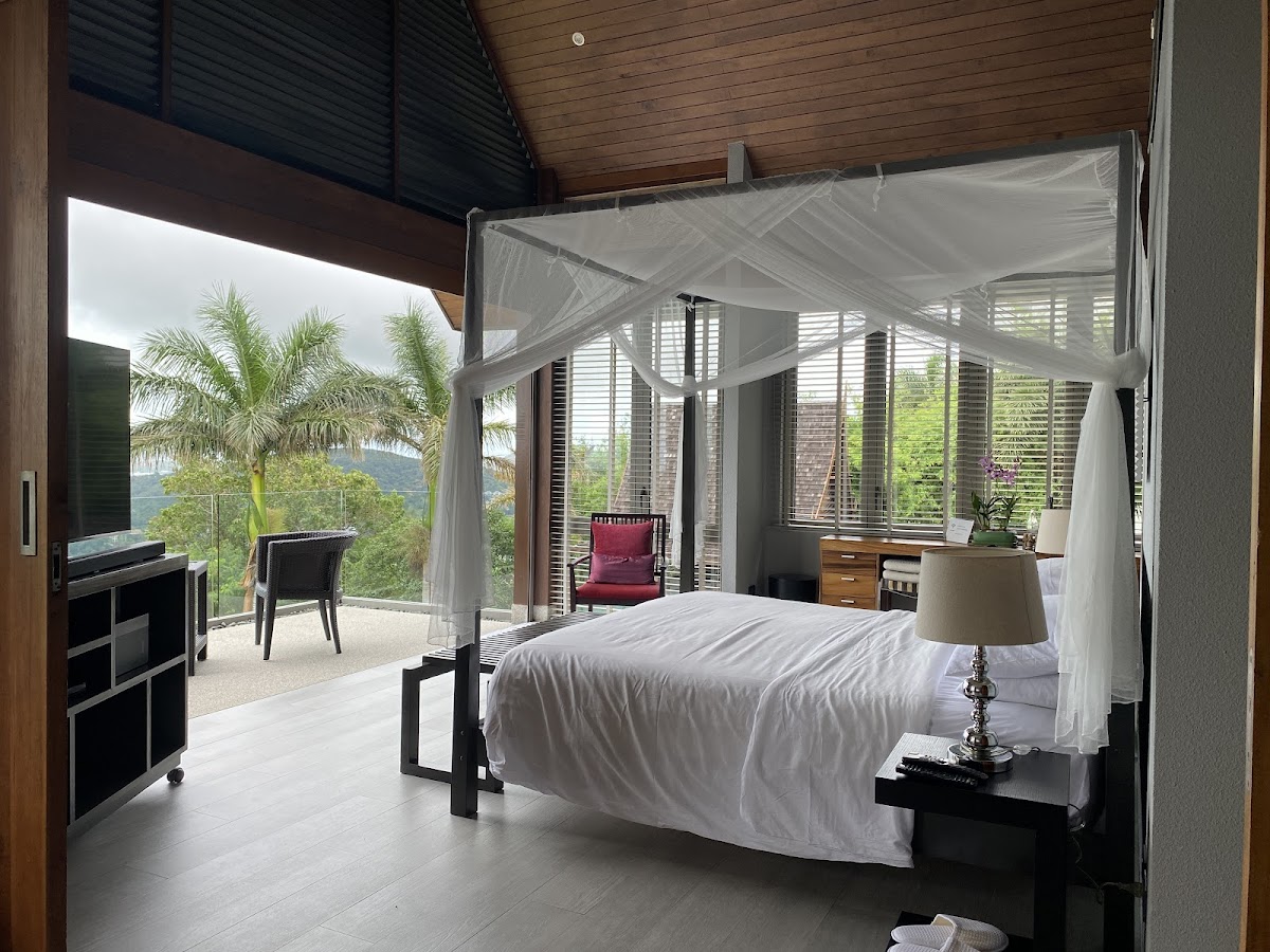 Suralai Luxury Holiday Villa - Photo 2