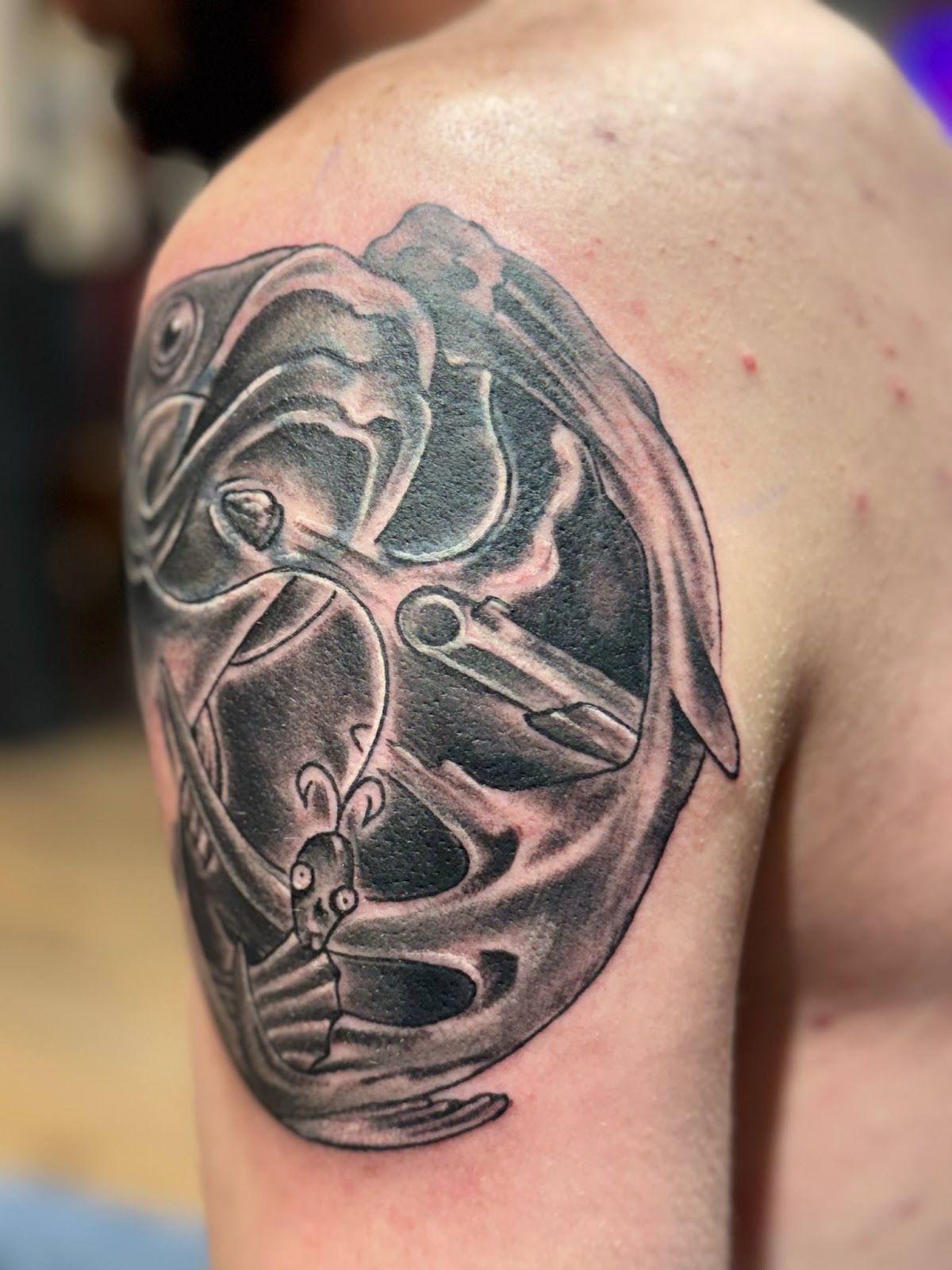 Bleeding Rose Tattoo tattoo work — photo 2