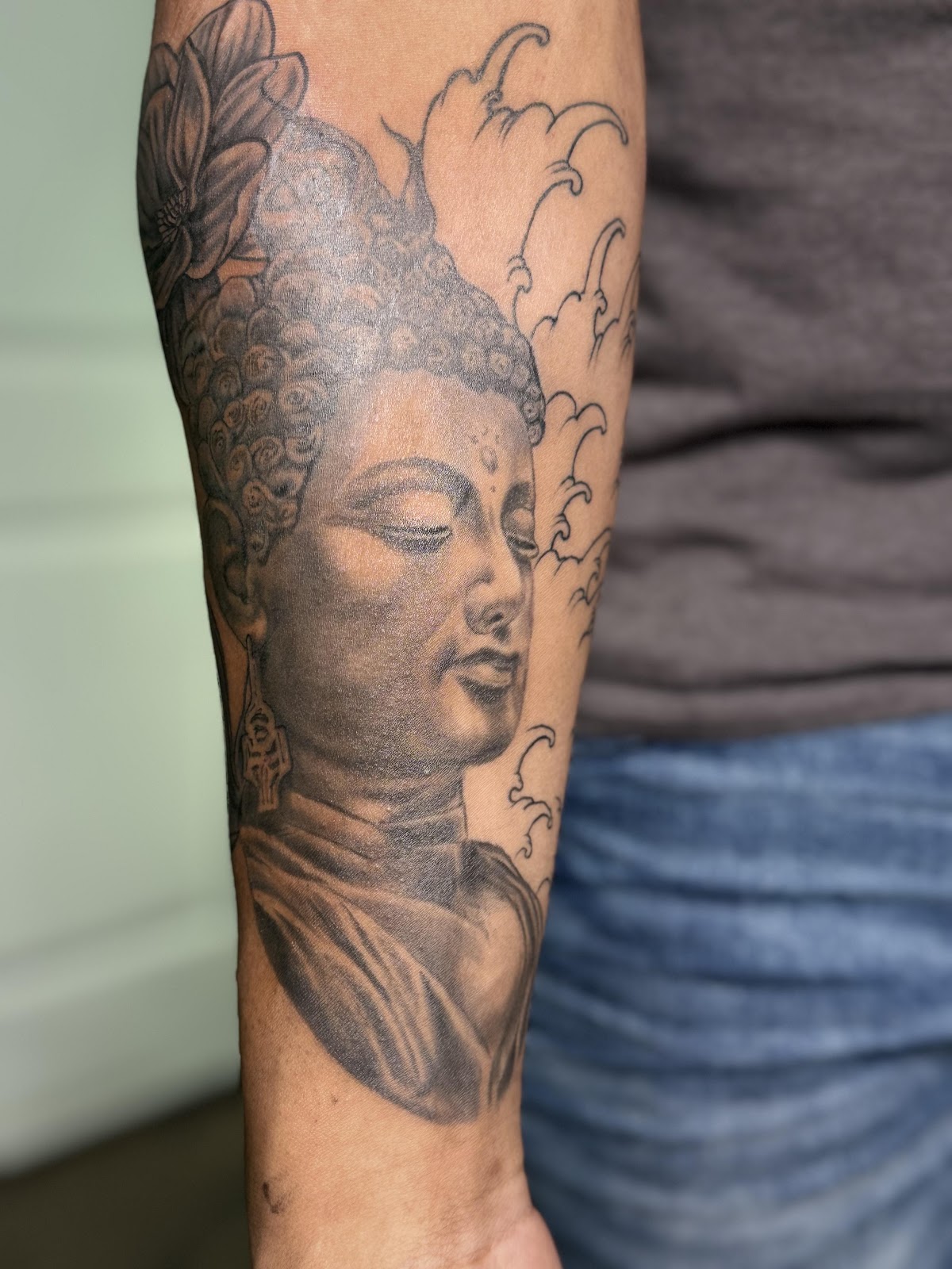 Bleeding Rose Tattoo tattoo work — photo 3