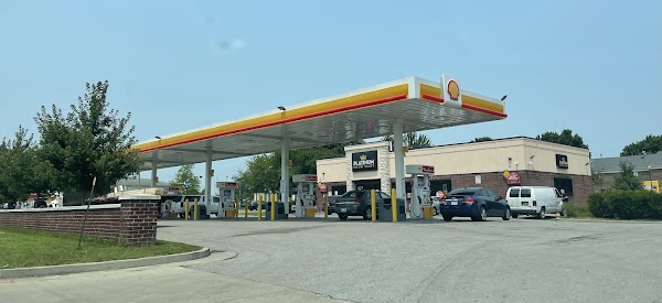 PLATINUM FOOD MART exterior