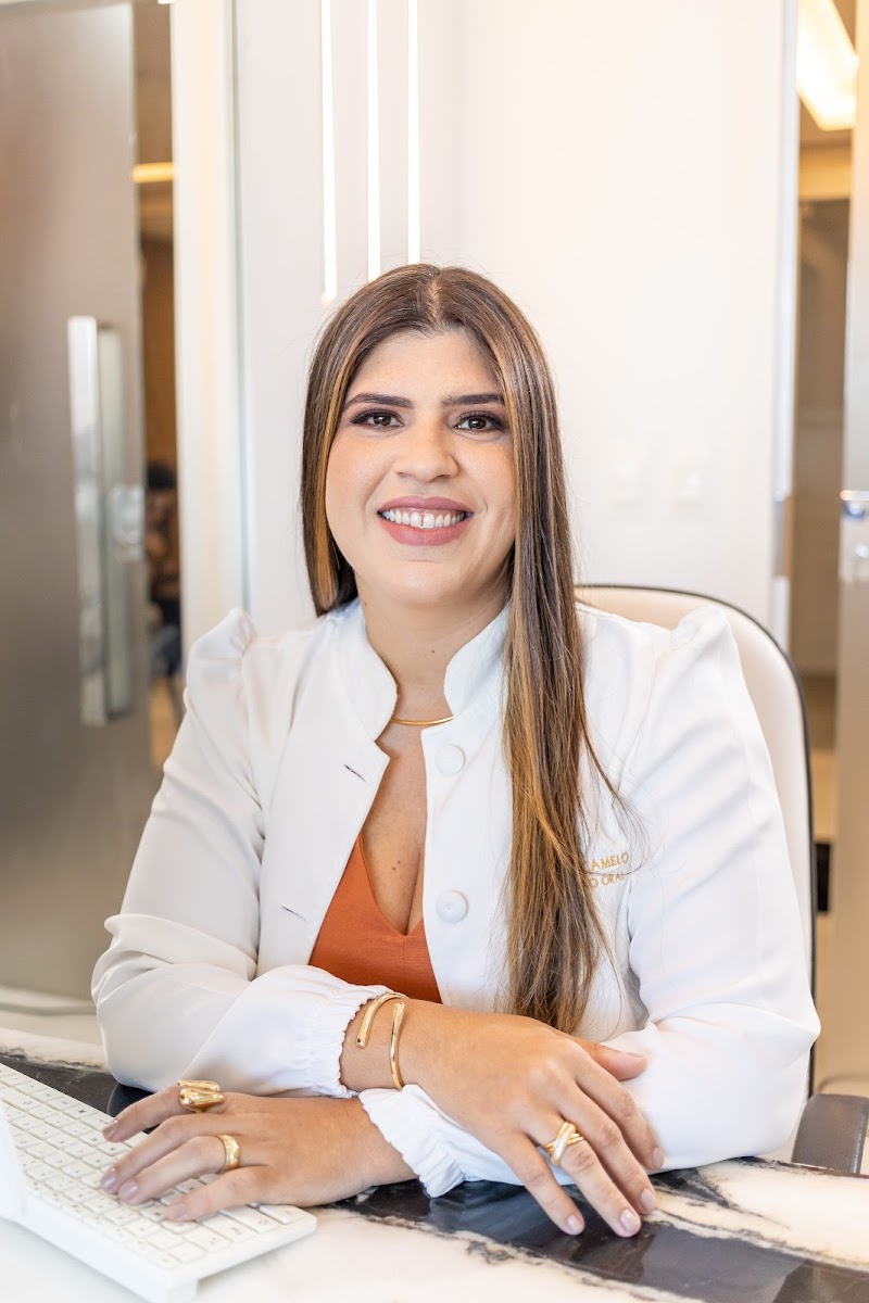 Dra. Aline Camelo - Dentista - foto 3