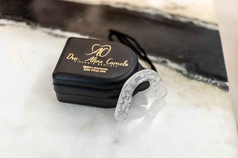 Dra. Aline Camelo - Dentista