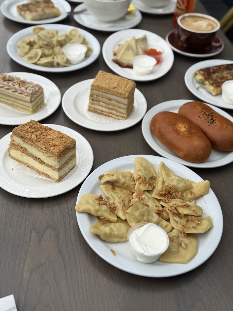 Cinderella Bakery & Cafe photo 2