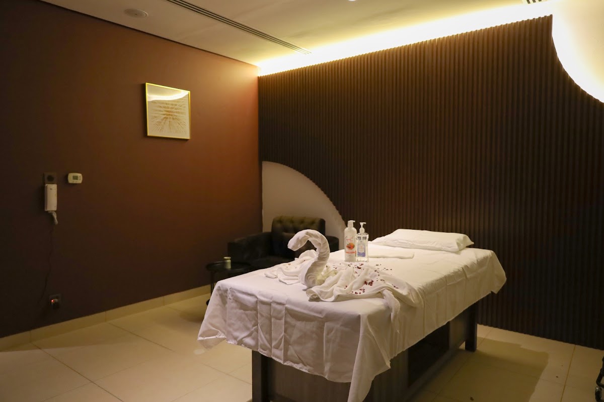 Sizer massage deira​ & massage center deira​ & massage dubai deira​​​
