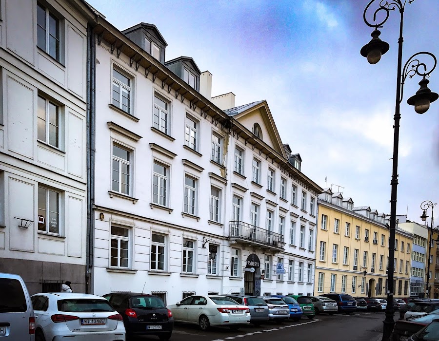 Museum of Dollhouses, Games and Toys - Muzeum Domków Lalek, Gier i Zabawek fotoğraf 1