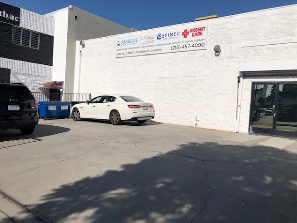 Angeles Medical Clinic photo 3